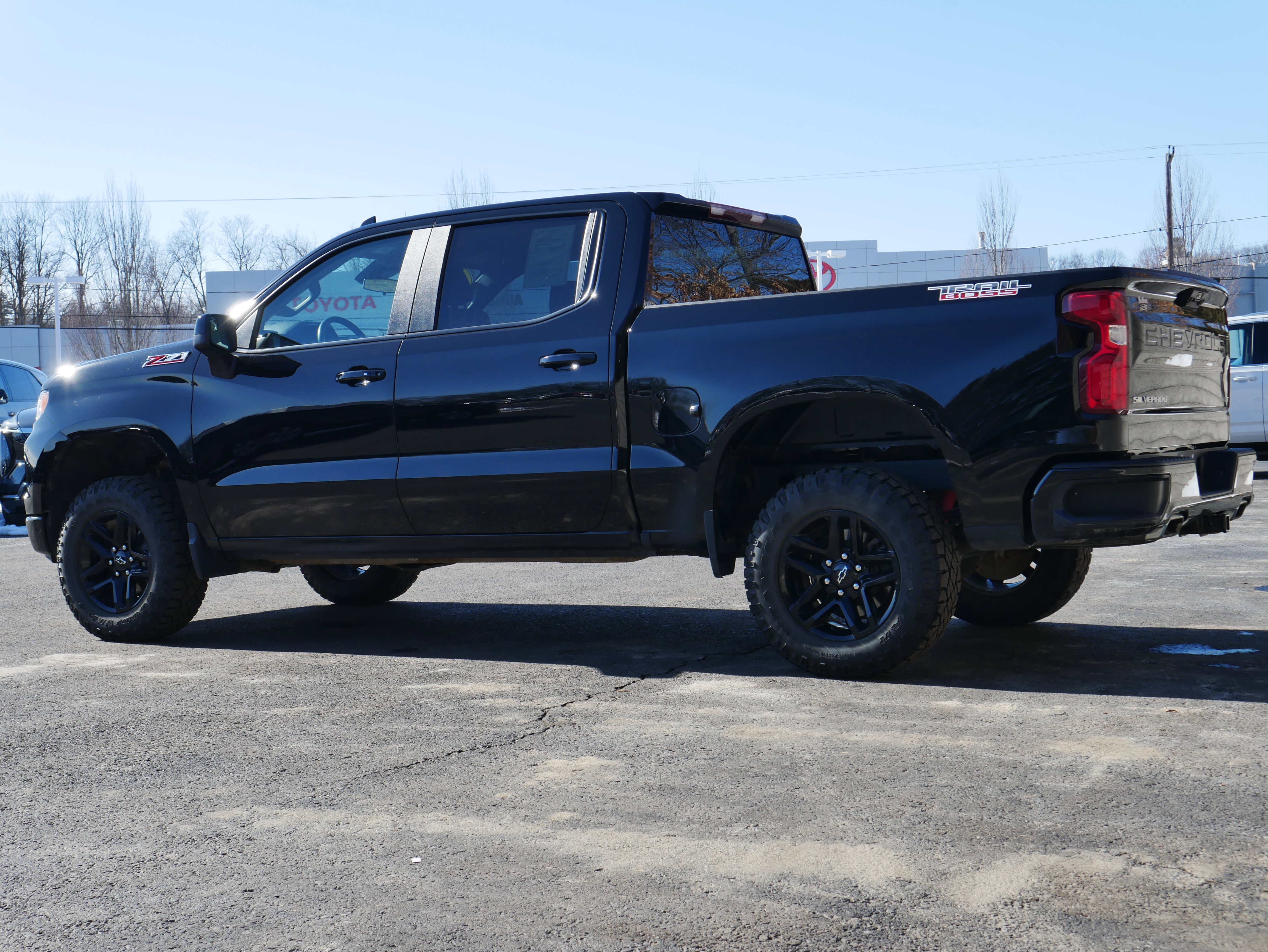 Certified 2023 Chevrolet Silverado 1500 LT Trail Boss image 4