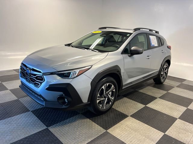 Used 2024 Subaru Crosstrek 2.0i Premium image 3