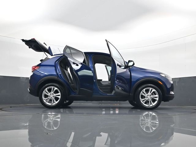 Used 2023 Buick Encore GX Preferred w/ Cold Weather Comfort Package AWD/4WD image 33