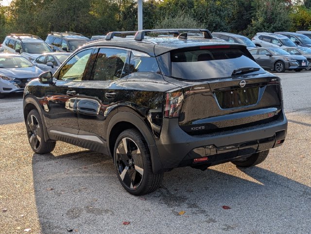 New 2026 Nissan Kicks SR w/ Cold Weather Package AWD/4WD image 3