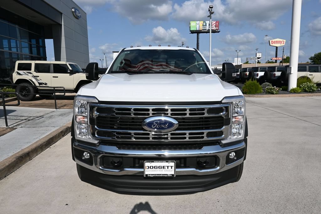 New 2026 Ford F550 4x4 Supercab Super Duty image 10