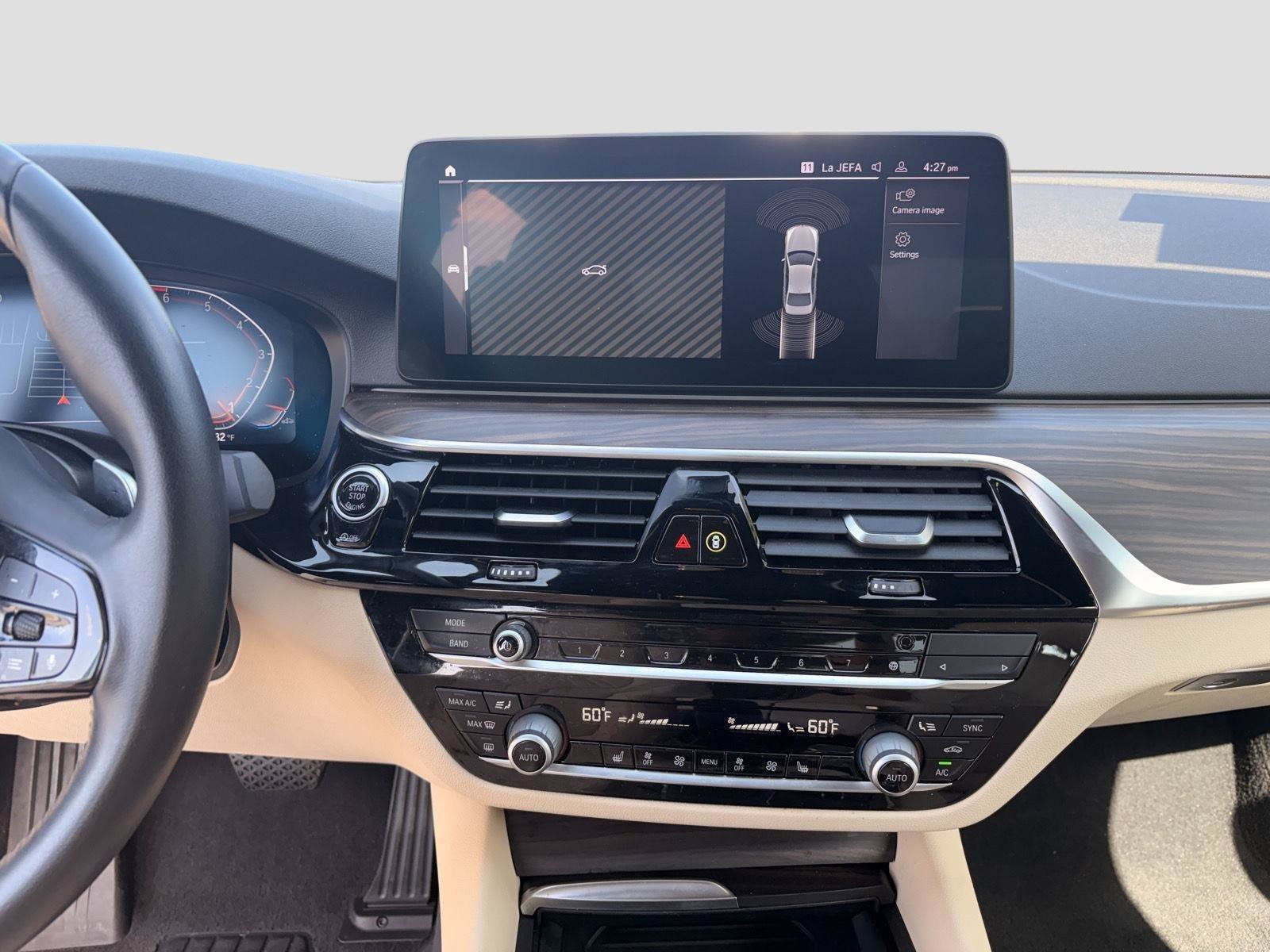 Used 2022 BMW 530i w/ Premium Package RWD image 16