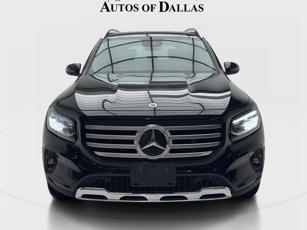 Used 2025 Mercedes-Benz GLB 250 4MATIC image 3