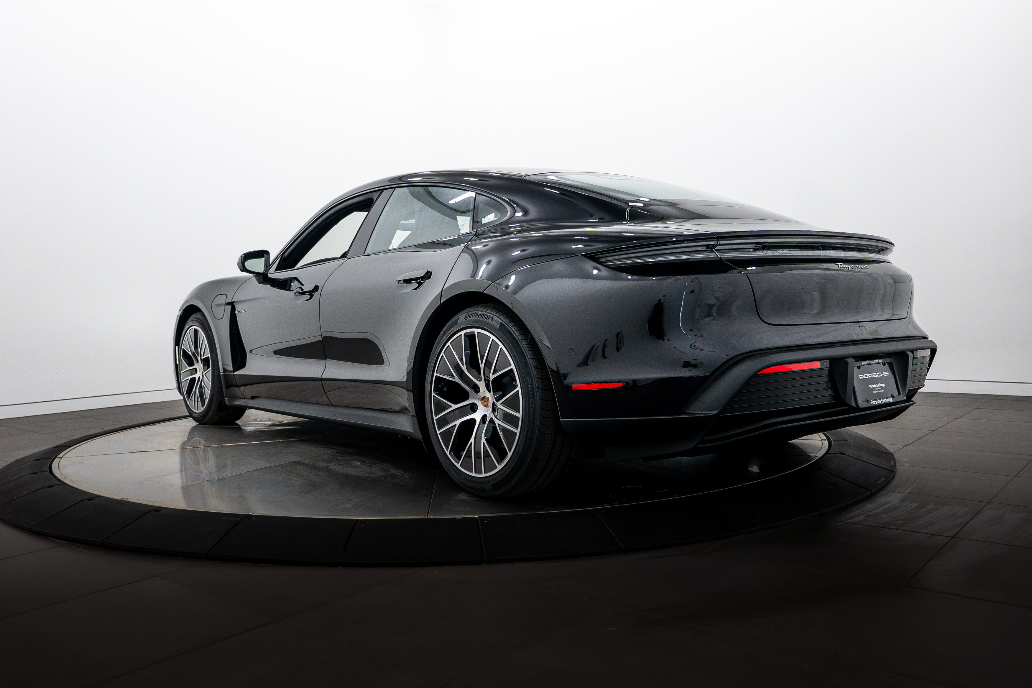 New 2026 Porsche Taycan AWD/4WD image 3