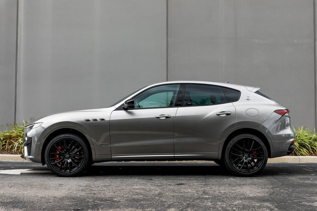 Used 2021 Maserati Levante S GranSport image 2