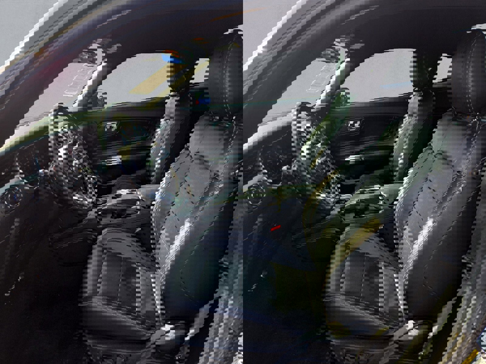 Used 2022 Ford Mustang GT Premium w/ Equipment Group 401A image 10