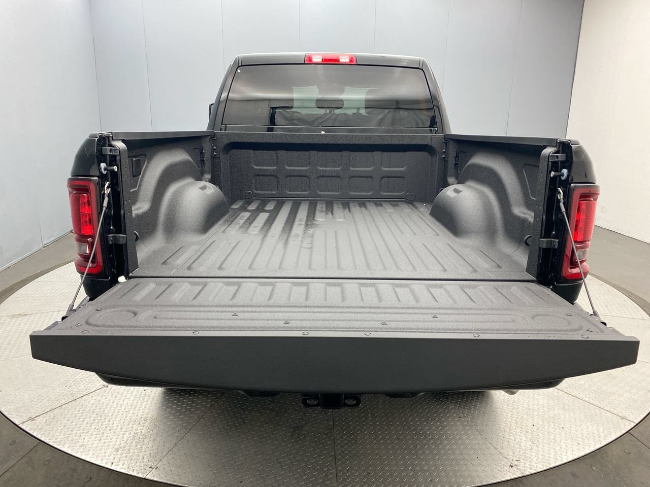 New 2026 RAM 2500 Big Horn AWD/4WD image 24