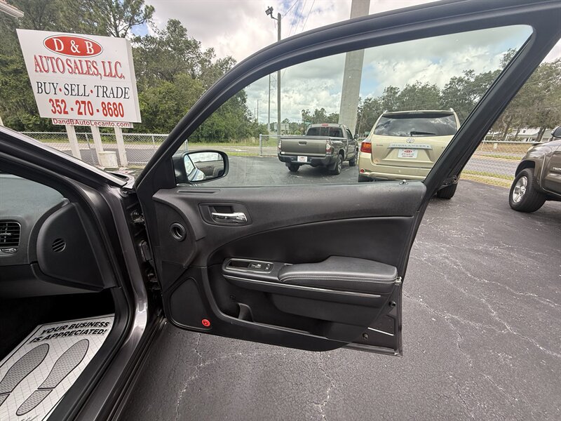 Used 2014 Dodge Charger SXT Plus RWD image 22