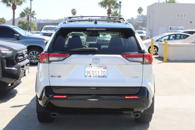 Used 2022 Toyota RAV4 XLE Premium FWD image 20