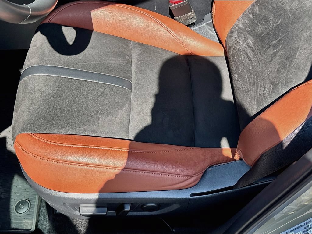 Certified 2024 MAZDA CX-30 Carbon AWD/4WD image 19
