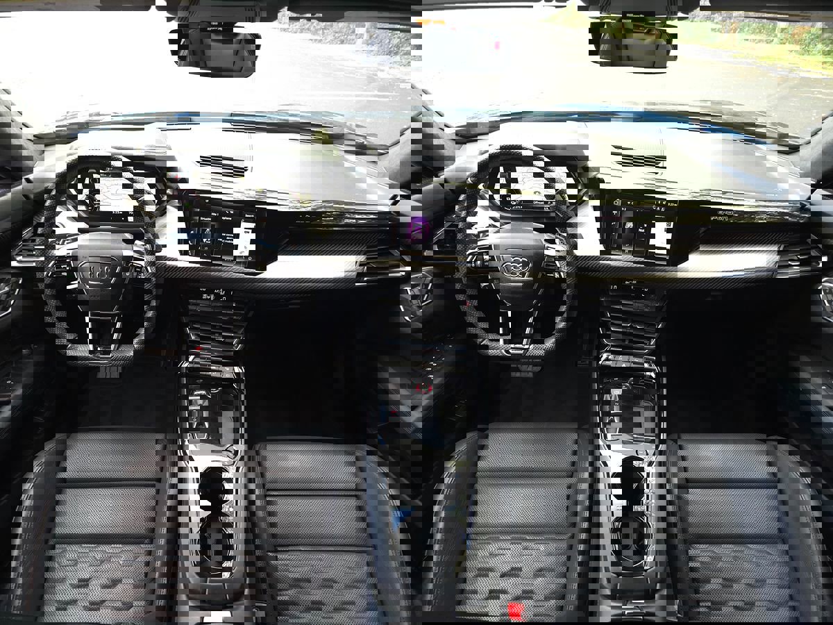 Used 2022 Audi RS e-tron GT w/ Carbon Performance Package image 10