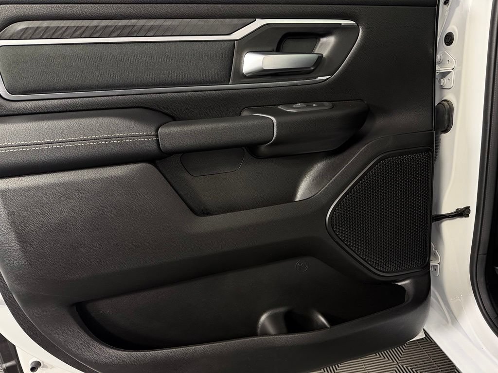 Used 2025 RAM 1500 Big Horn AWD/4WD image 29