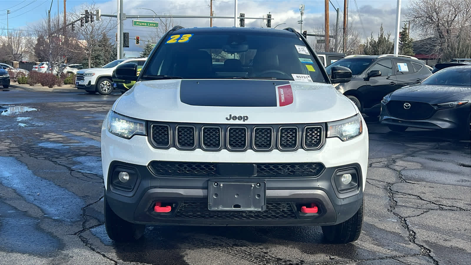 Used 2023 Jeep Compass Trailhawk image 2