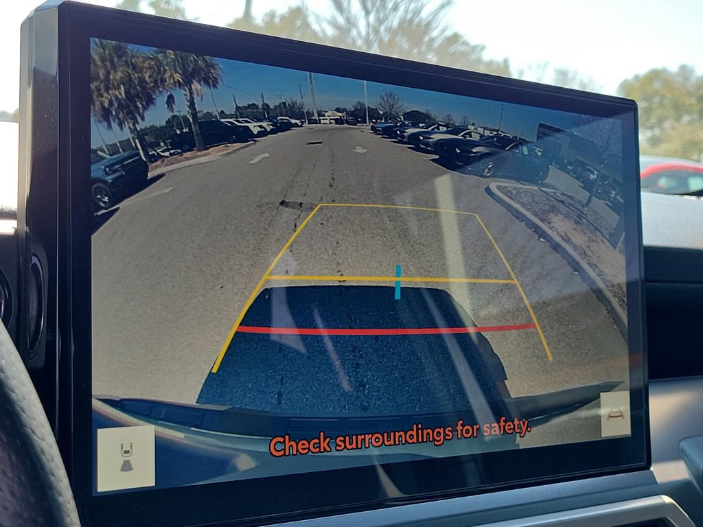 Used 2024 Toyota Tacoma TRD Off-Road image 25