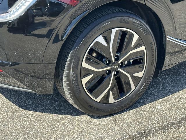 Used 2023 Kia EV6 Wind image 30