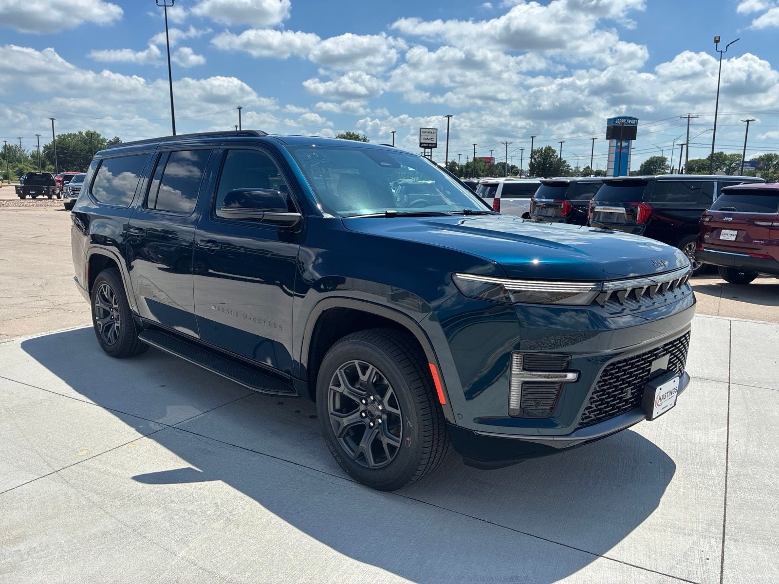 New 2026 Jeep Grand Wagoneer L Limited AWD/4WD image 10