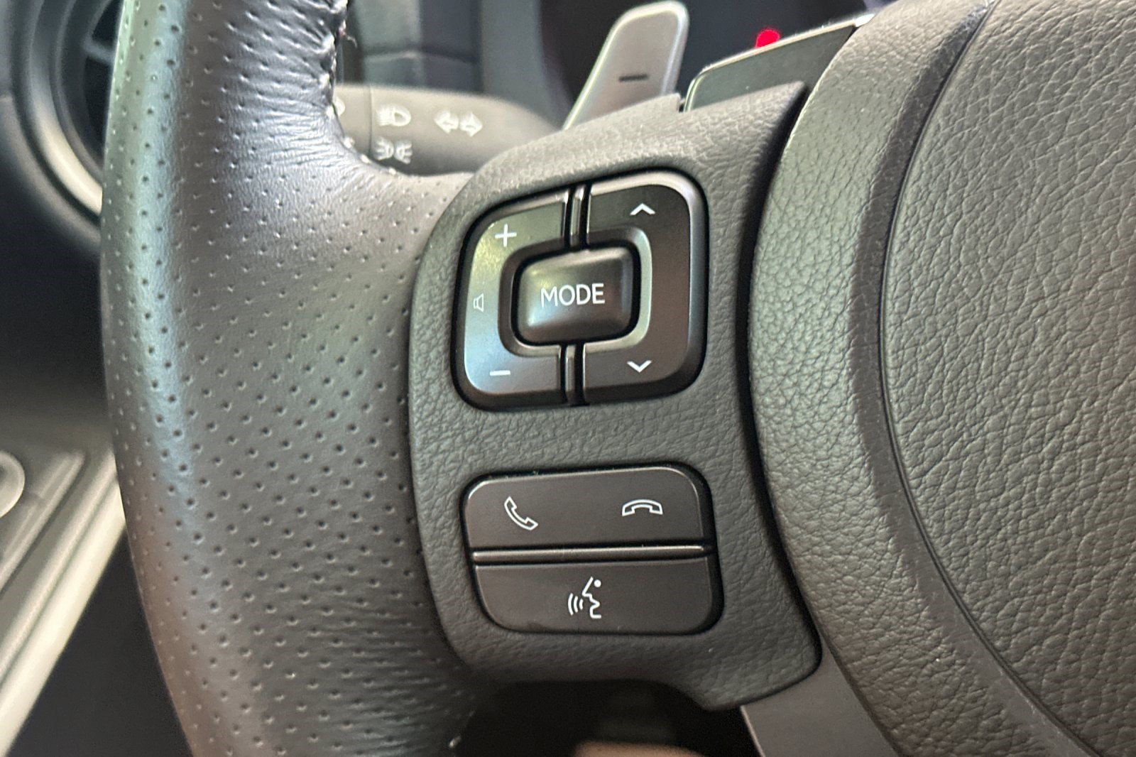 Certified 2024 Lexus IS 350 F Sport w/ Blackout Package RWD image 28