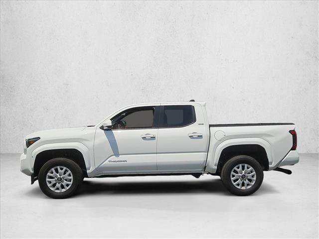Certified 2025 Toyota Tacoma SR5 AWD/4WD image 9