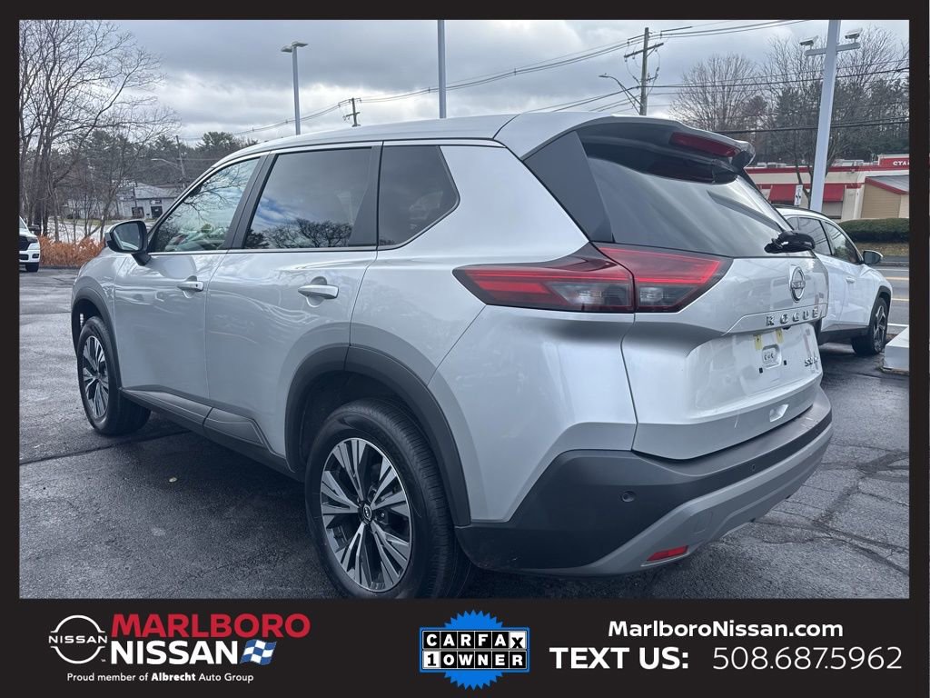 Used 2023 Nissan Rogue SV image 5