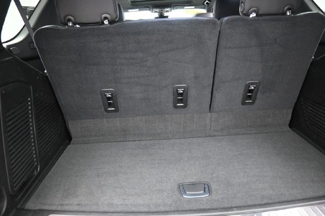 Used 2021 Chevrolet Tahoe Premier w/ Premium Package AWD/4WD image 27