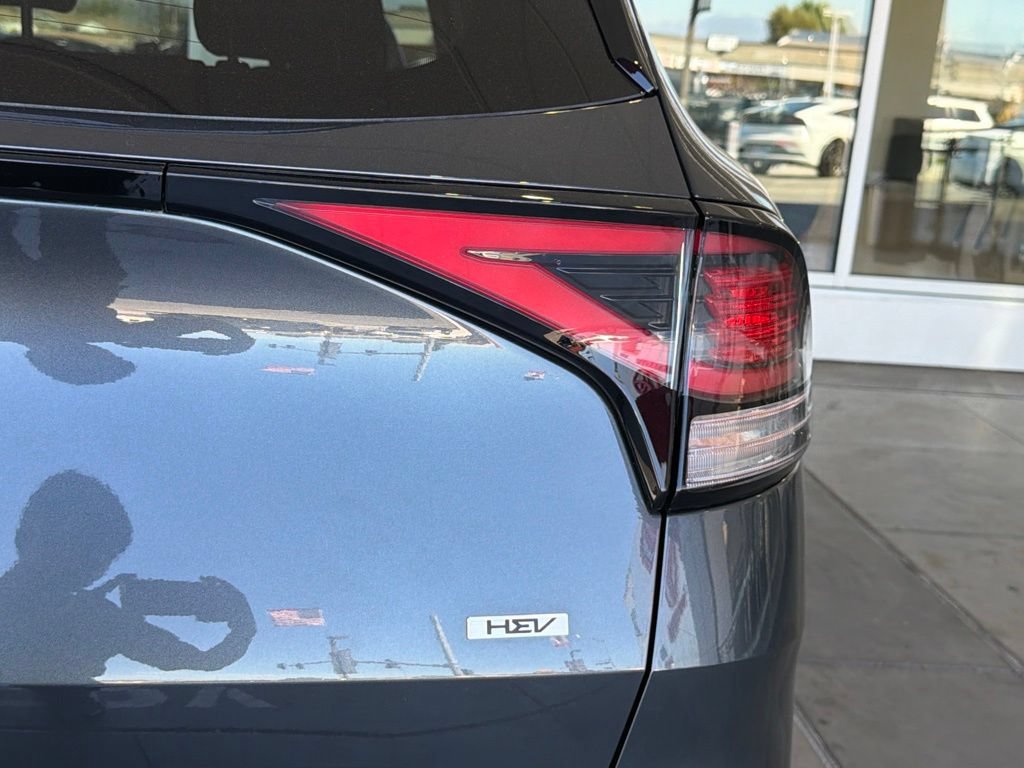 Used 2025 Kia Sportage EX w/ EX Premium Package AWD/4WD image 13