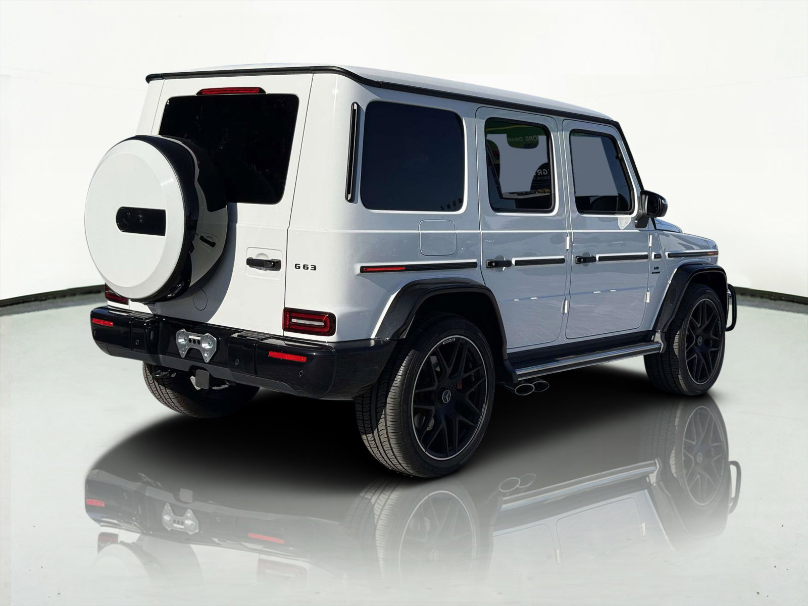 Used 2024 Mercedes-Benz G 63 AMG 4MATIC image 3