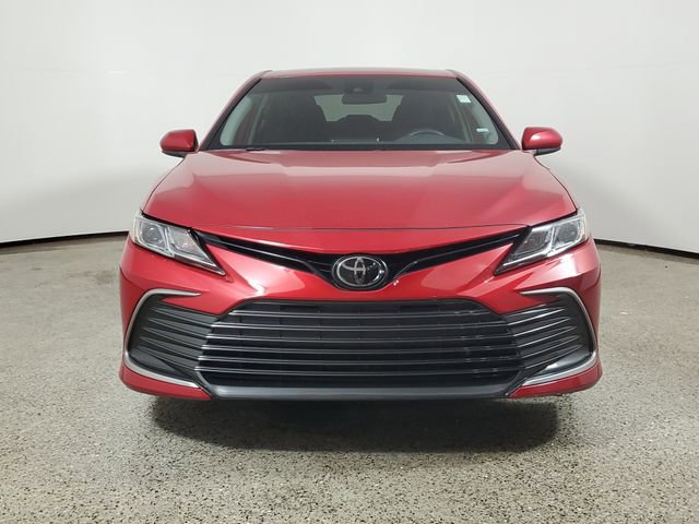 Used 2024 Toyota Camry LE FWD image 3