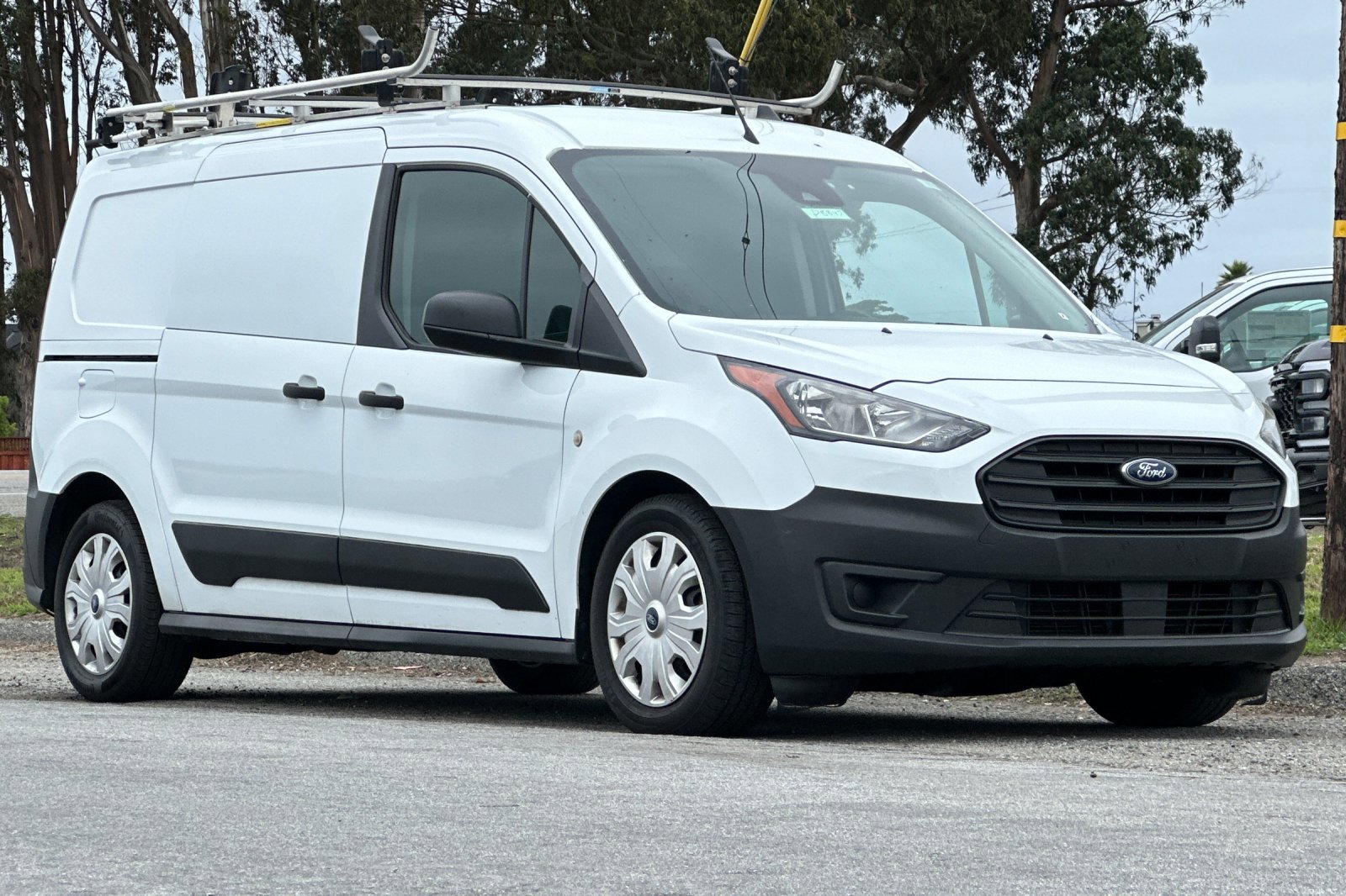 Used 2020 Ford Transit Connect XL image 7