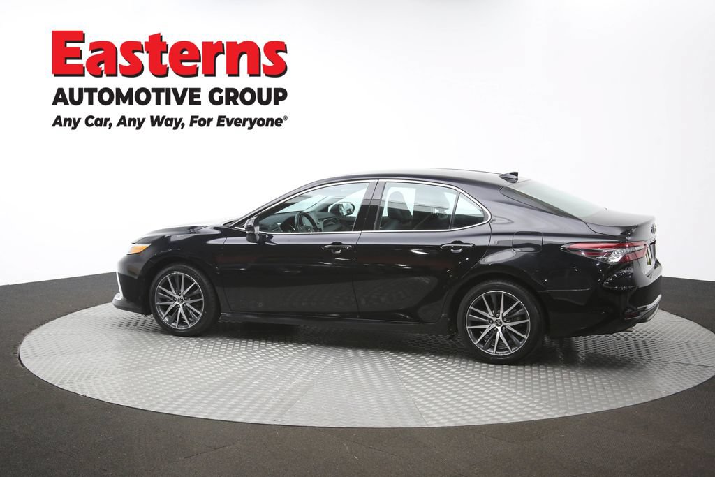 Used 2022 Toyota Camry XLE FWD image 61