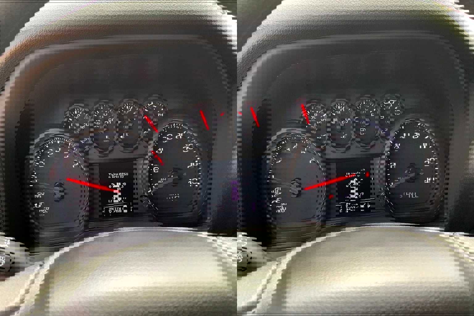 Used 2023 Chevrolet Silverado 1500 Custom image 58