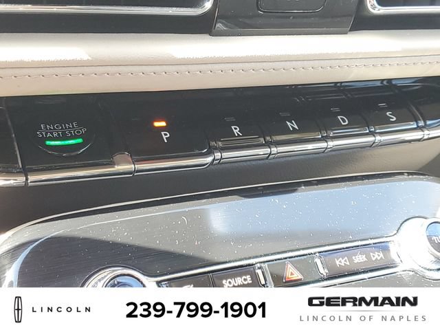 Certified 2022 Lincoln Nautilus Reserve AWD/4WD image 27