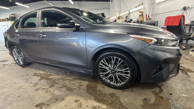 Used 2023 Kia Forte GT-Line w/ GT-Line Technology Package FWD image 7