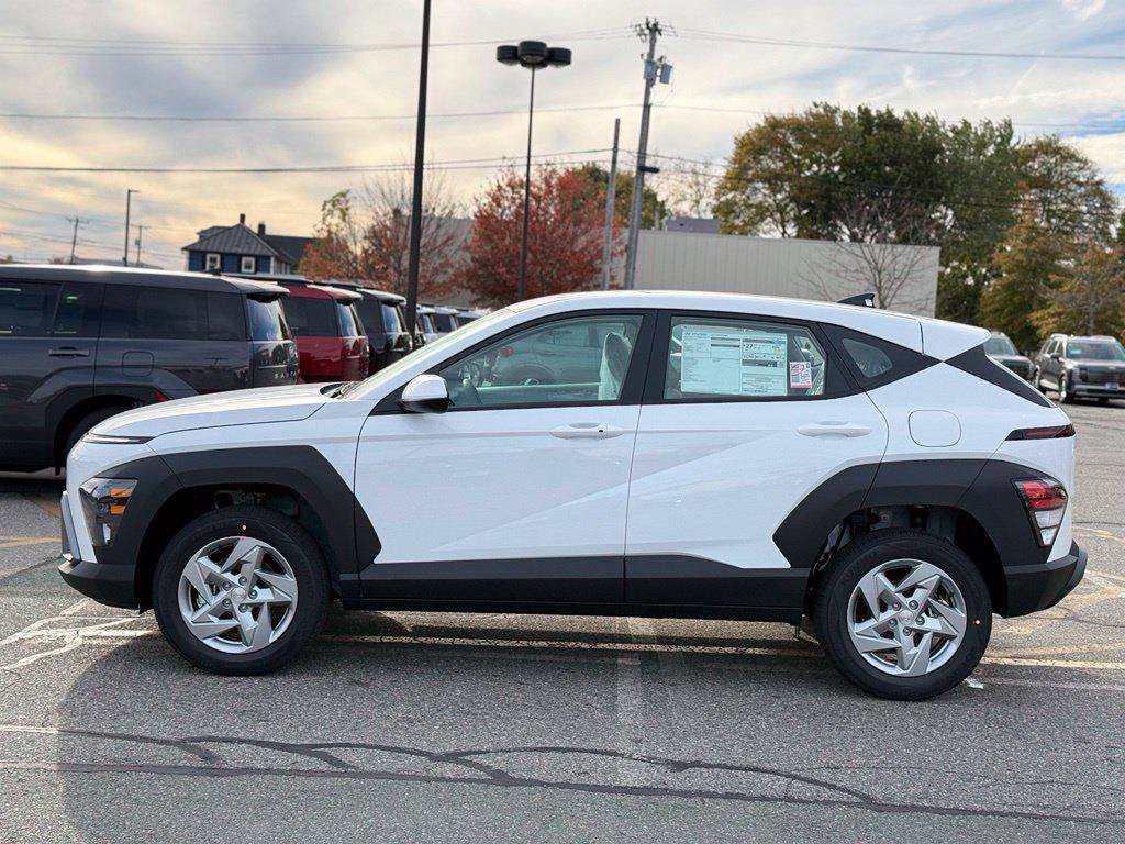 New 2027 Hyundai Kona SE AWD/4WD image 3
