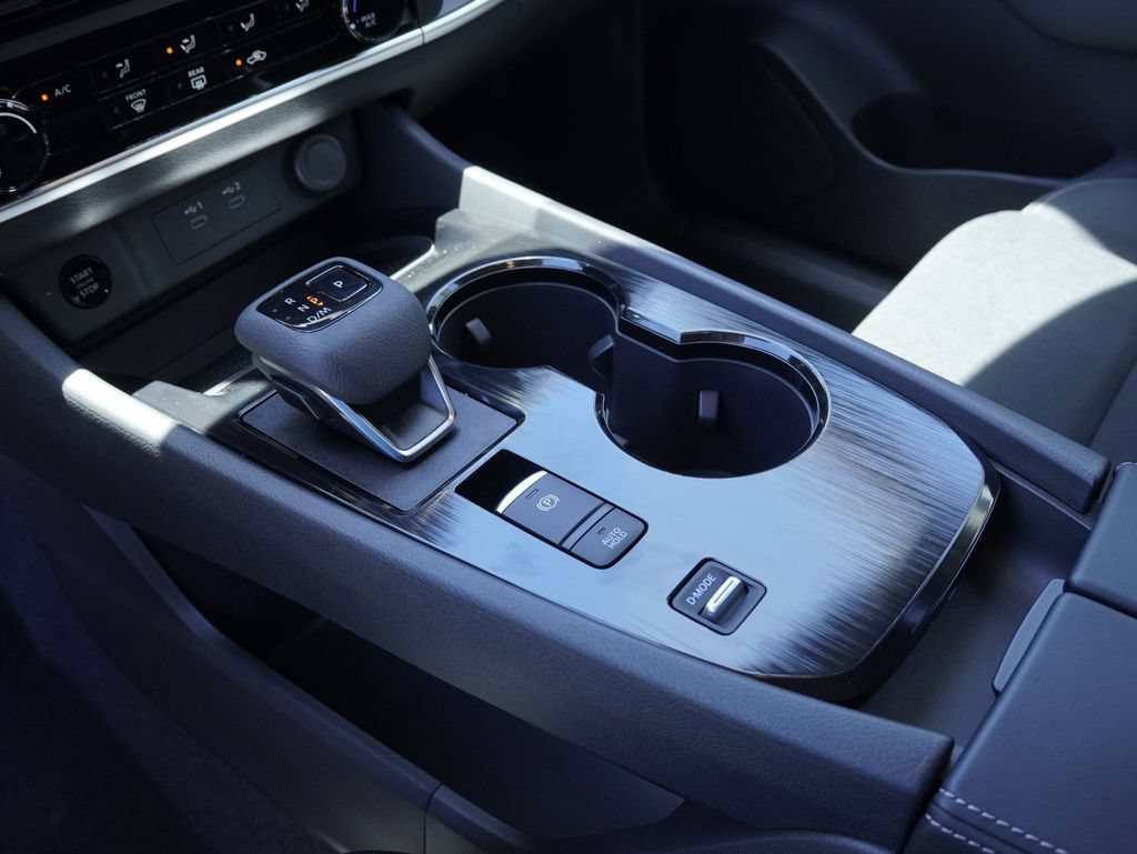New 2026 Nissan Rogue S FWD image 19