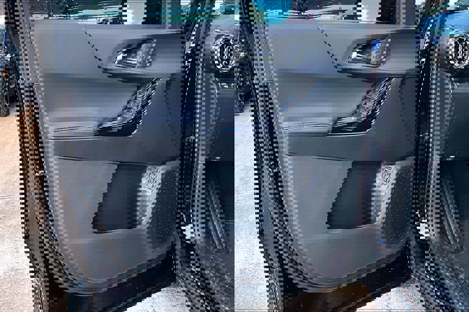 New 2026 Chevrolet Equinox LT w/ Convenience Package II image 11