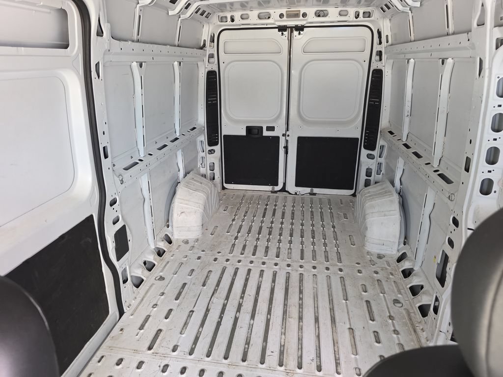 Used 2023 RAM ProMaster 2500 FWD image 23