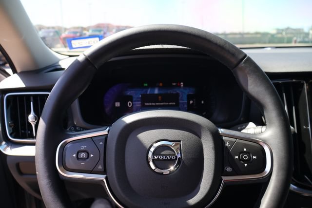 Used 2024 Volvo S60 B5 Core FWD image 14
