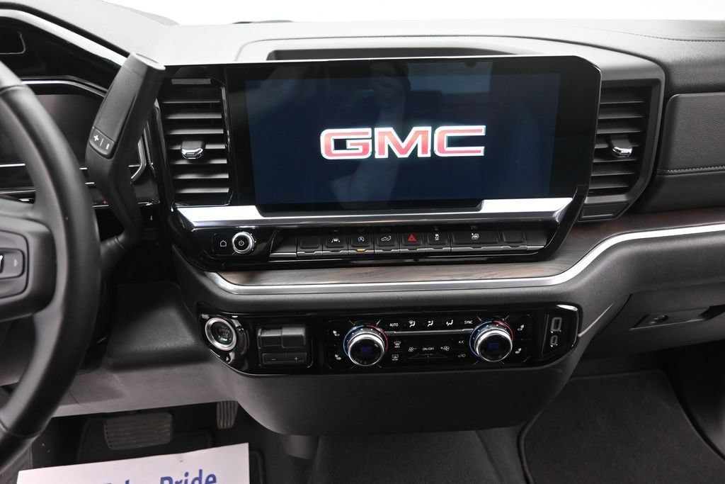Used 2025 GMC Sierra 1500 SLT AWD/4WD image 27
