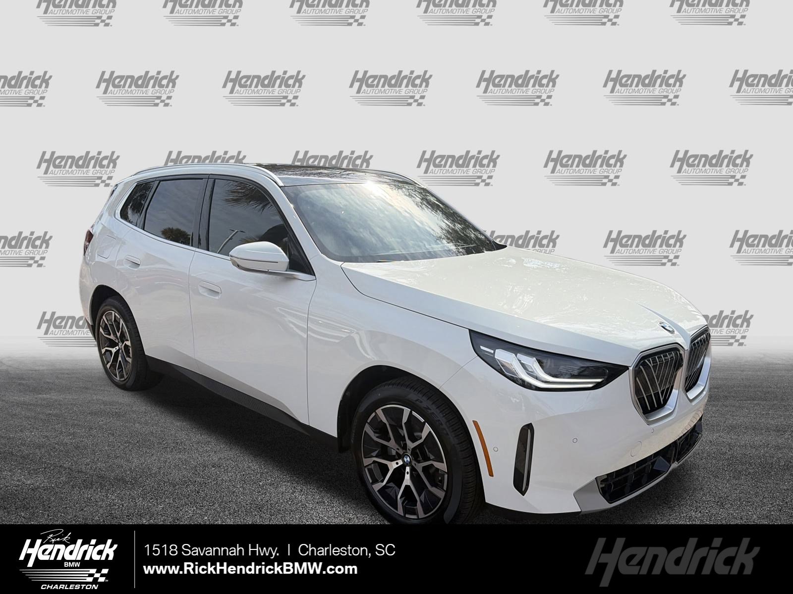 New 2026 BMW X3 xDrive30i w/ Premium Package AWD/4WD image 1