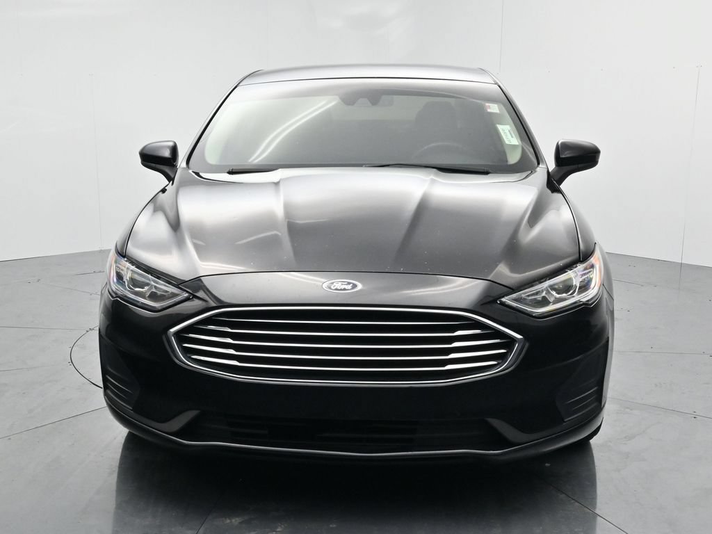 Used 2020 Ford Fusion SE FWD image 3