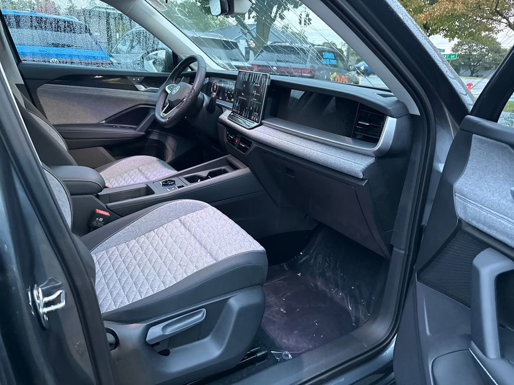 New 2025 Volkswagen Tiguan S image 15