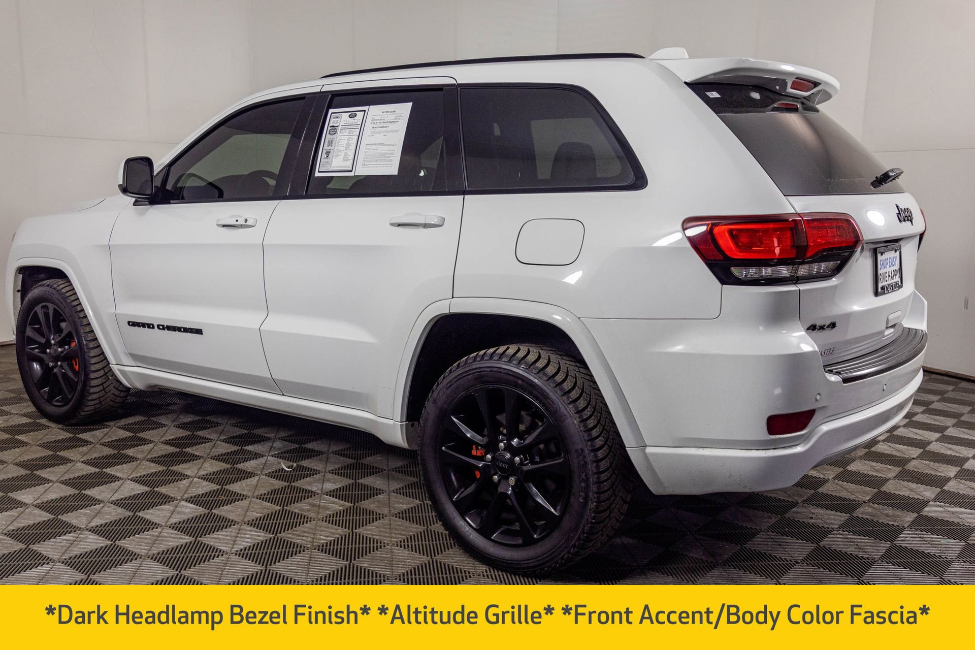 Used 2018 Jeep Grand Cherokee Altitude image 22