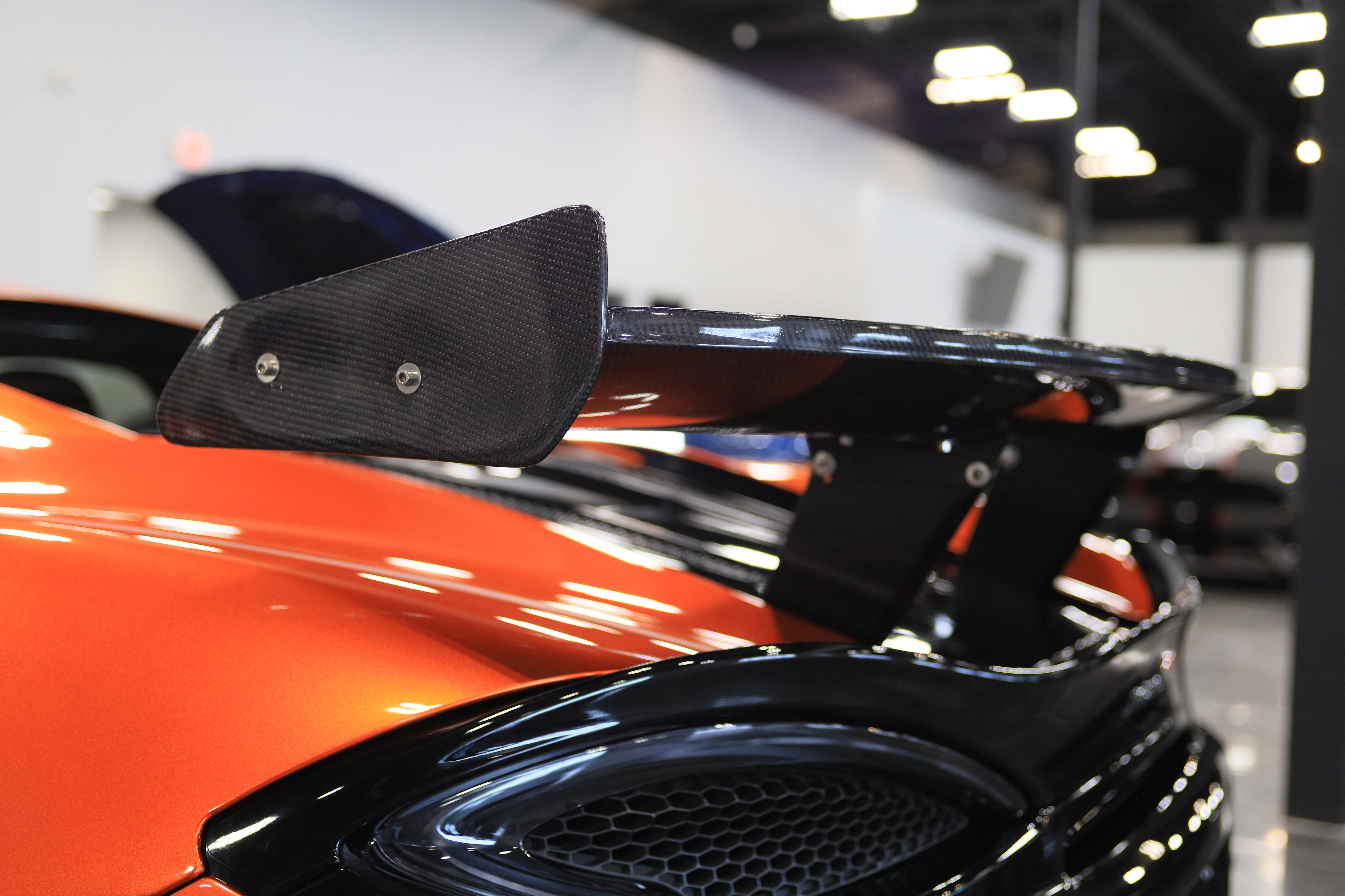 Used 2018 McLaren 570S Coupe image 13