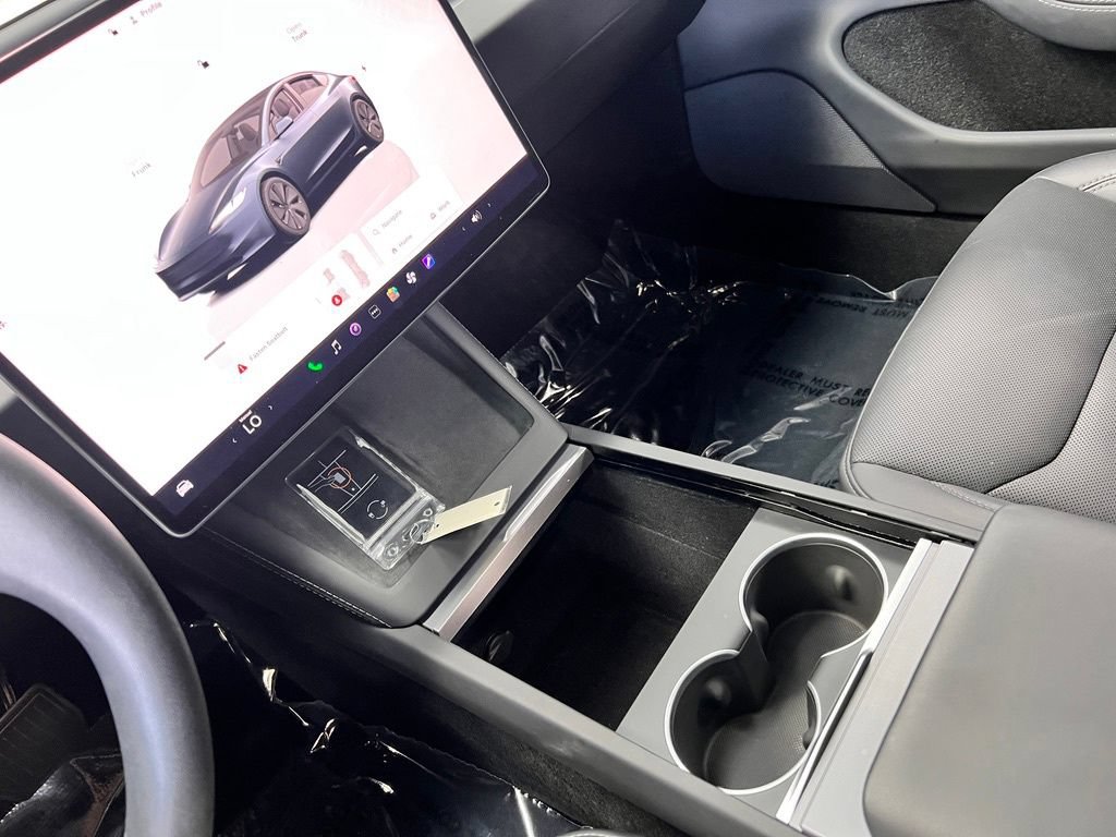 Used 2025 Tesla Model 3 Long Range RWD image 16
