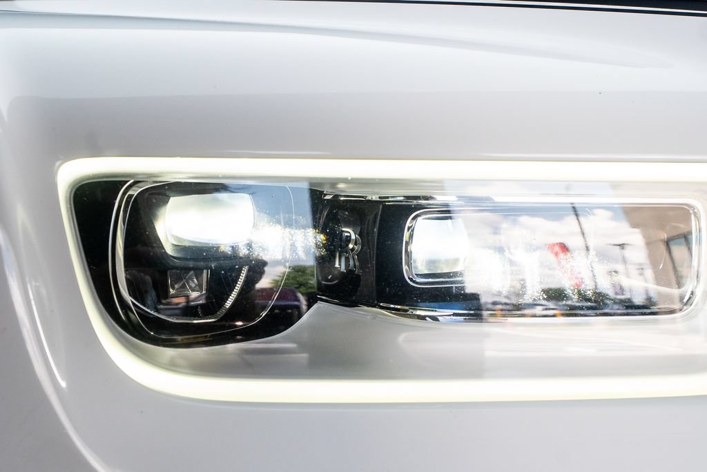 Used 2019 Rolls-Royce Phantom Sedan RWD image 9