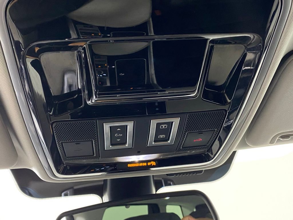 Used 2016 Land Rover Range Rover Sport HSE image 24