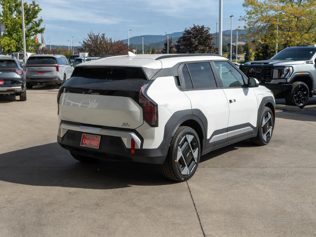 New 2027 Kia EV3 Wind AWD/4WD image 7