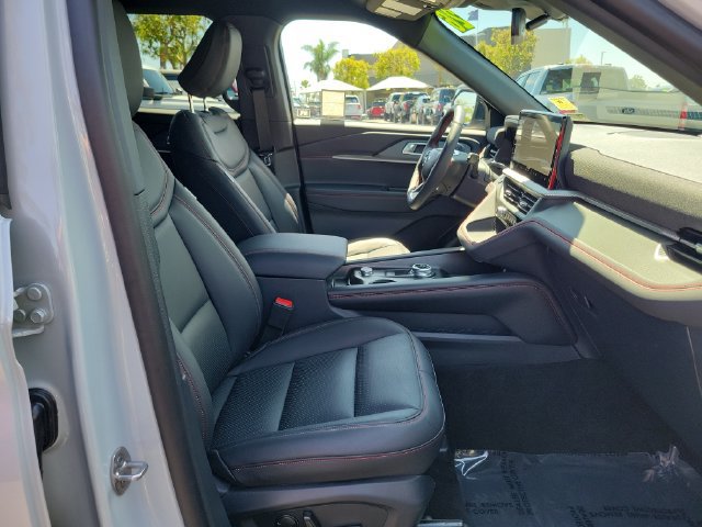 Used 2026 Ford Explorer ST-Line w/ ST-Line Street Pack RWD image 15