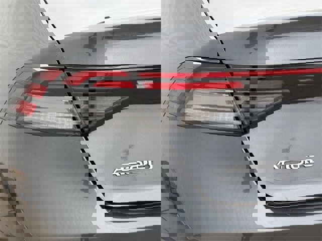 Used 2023 Honda Accord EX image 6