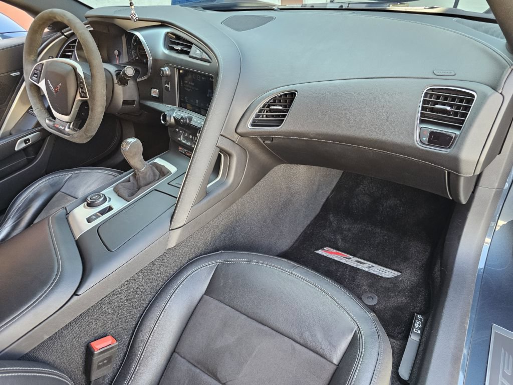 Used 2019 Chevrolet Corvette Z06 RWD image 20
